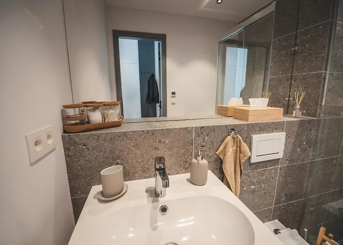 Daire Modern Downtown *